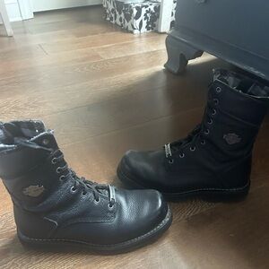 Men’s black Harley Davidson riding boots.Size 91/2.